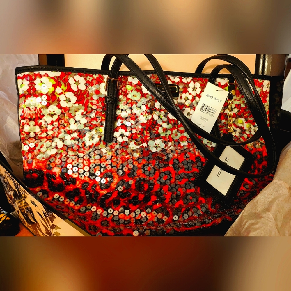 NWT NINE WEST Black and Pink Sequin Cheetah Ava handbag